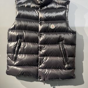 Moncler tibb down vest